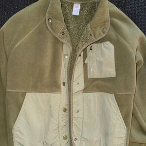 Te Verde Olive Green Mixed-Material Bomber Jacket